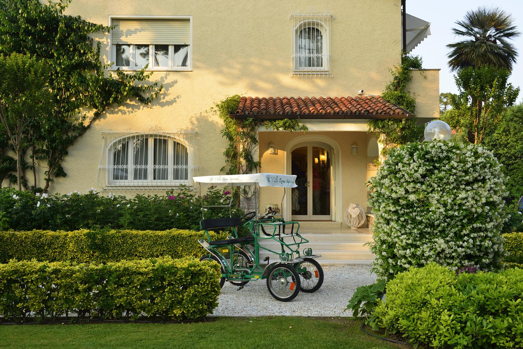 Villa Roma Imperiale ฟอร์เต เดย์ มาร์มี ภายนอก รูปภาพ
