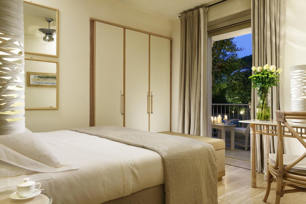Villa Roma Imperiale ฟอร์เต เดย์ มาร์มี ภายนอก รูปภาพ